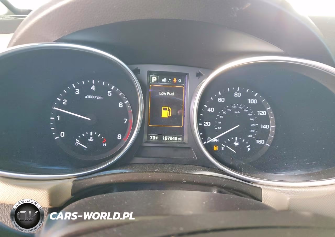 2017 Hyundai Santa Fe Limited VIN:KM8SN4HF9HU174787 - 9