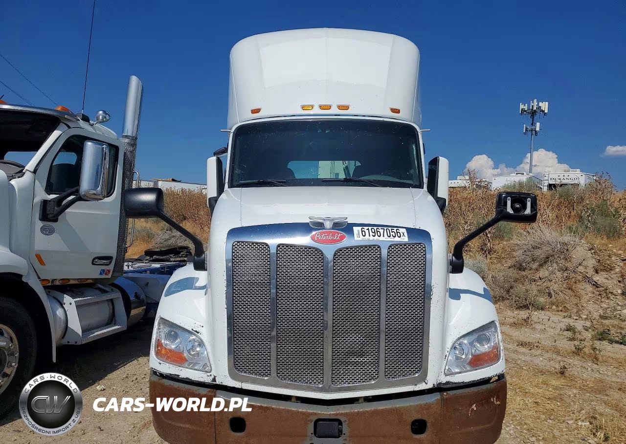 2016 Peterbilt 579 Semi Truck VIN:1XPBD49X2GD360621 - 5