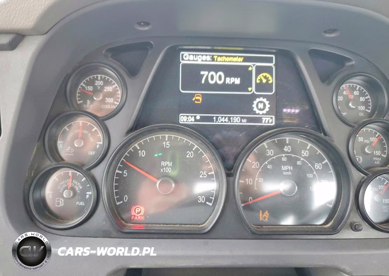 2016 Peterbilt 579 Semi Truck VIN:1XPBD49X2GD360621 - 9
