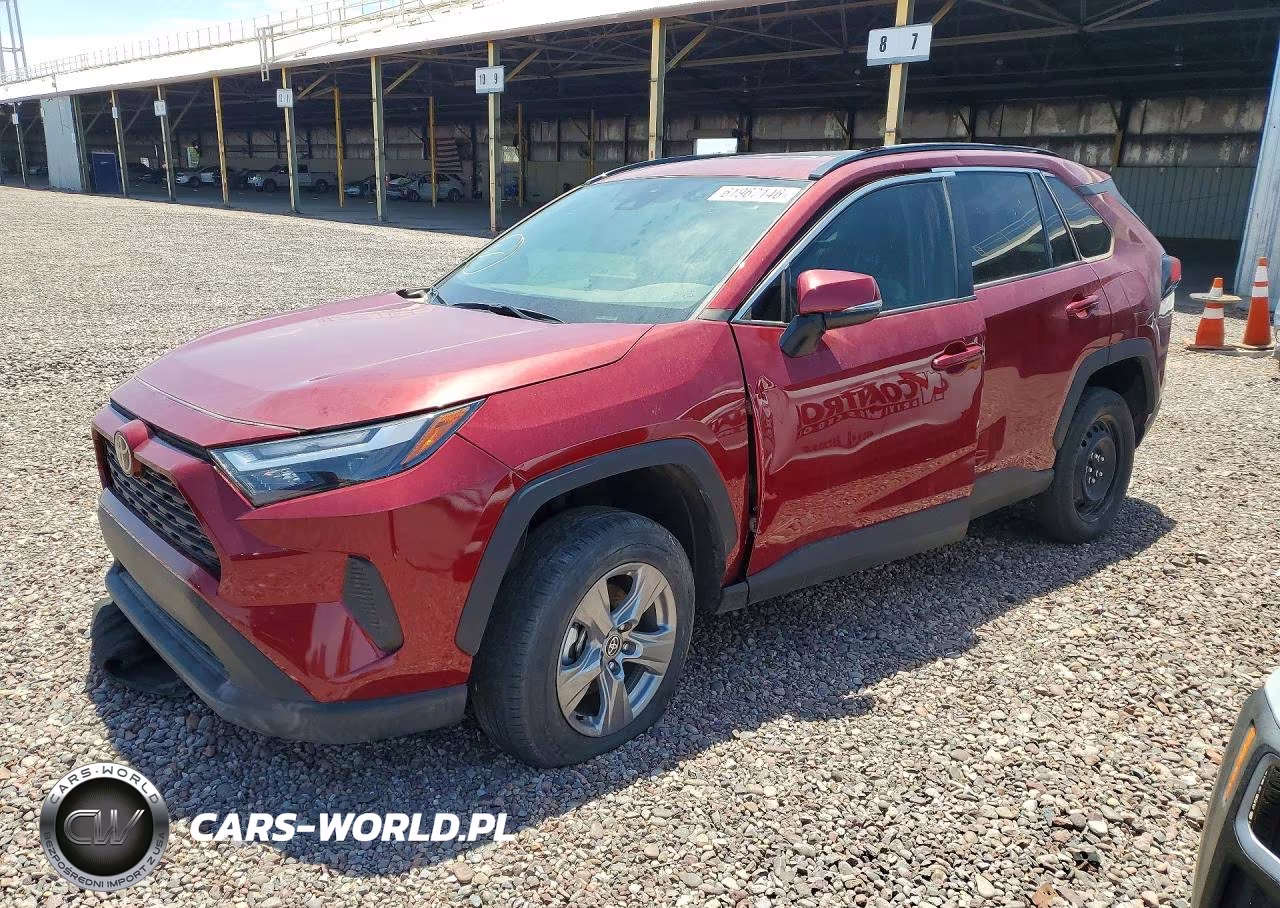 2024 Toyota Rav4 Xle – zdjęcie 1 z 13