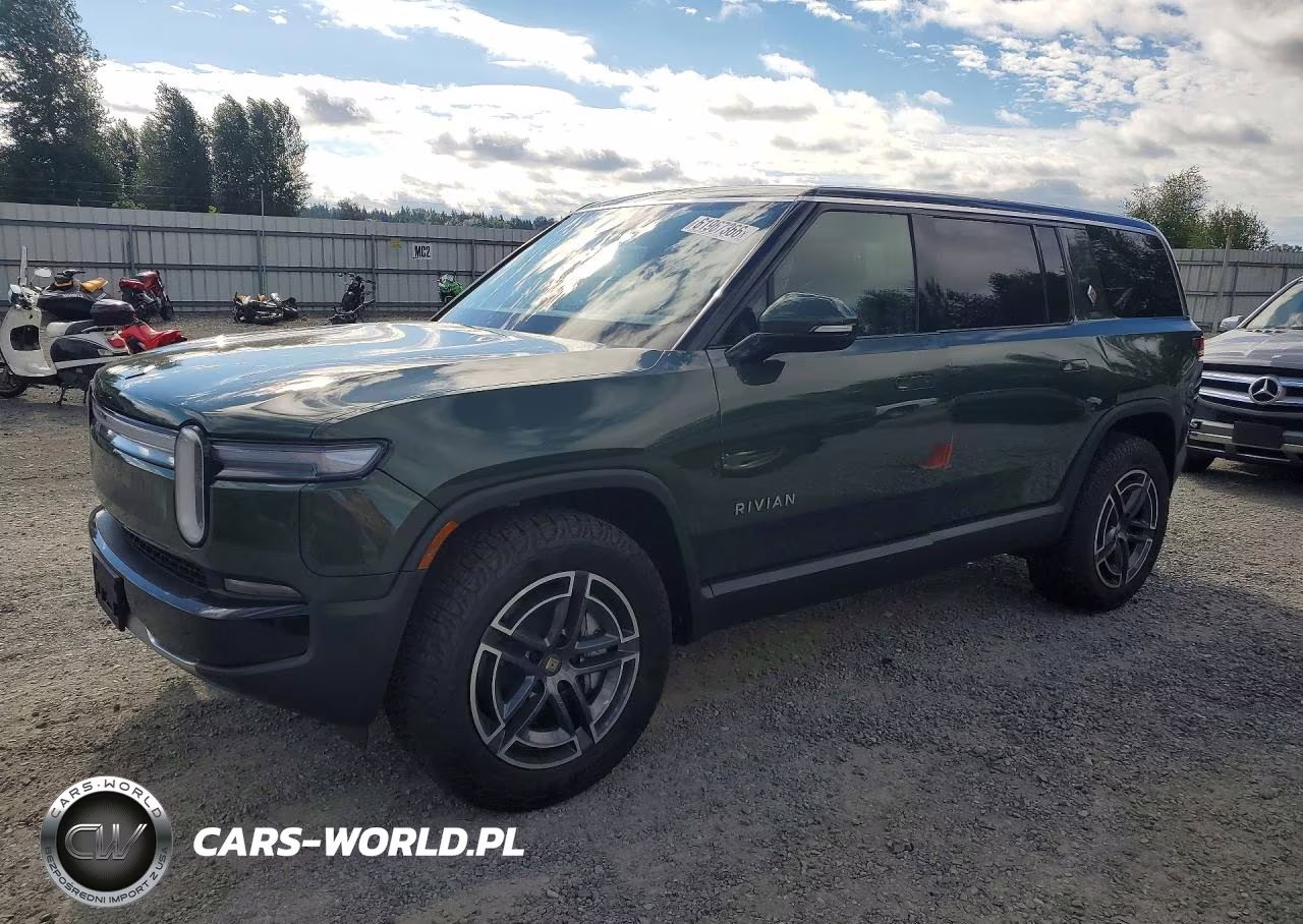 2026 Rivian R1S Adventure