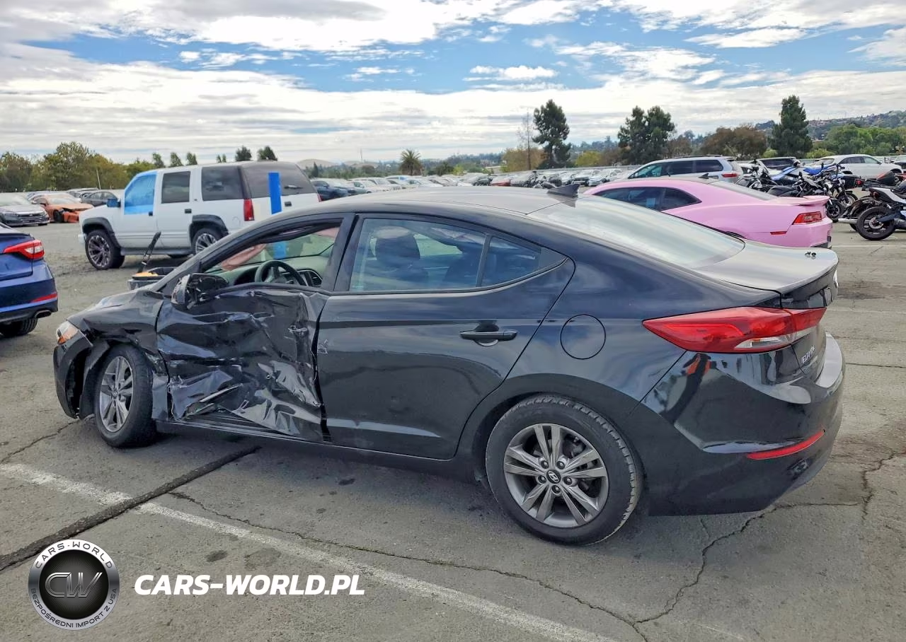 2018 Hyundai Elantra Sel VIN:5NPD84LF8JH230424 - 2