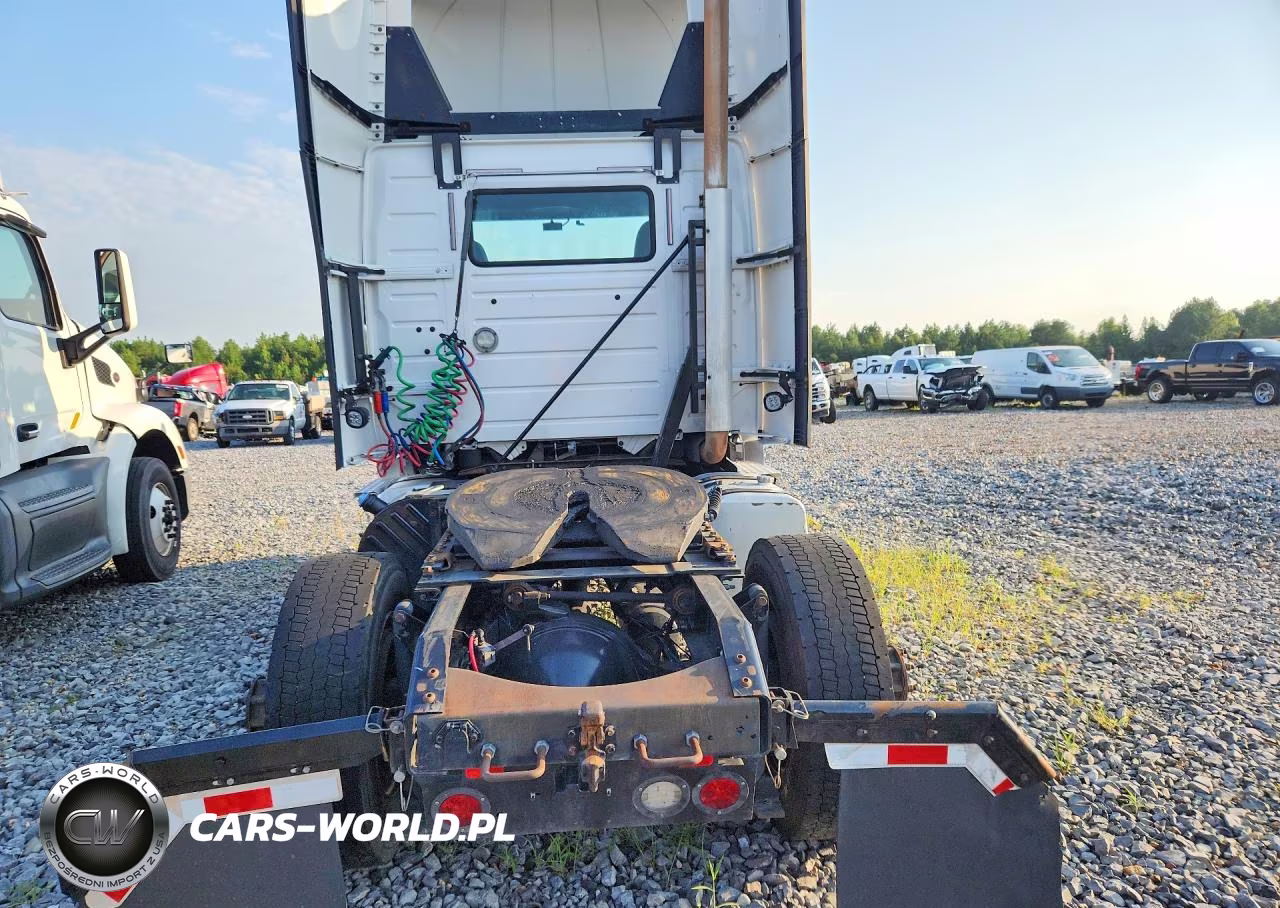 2017 Volvo Vnl Semi Truck VIN:4V4N39TGXHN977448 - 6