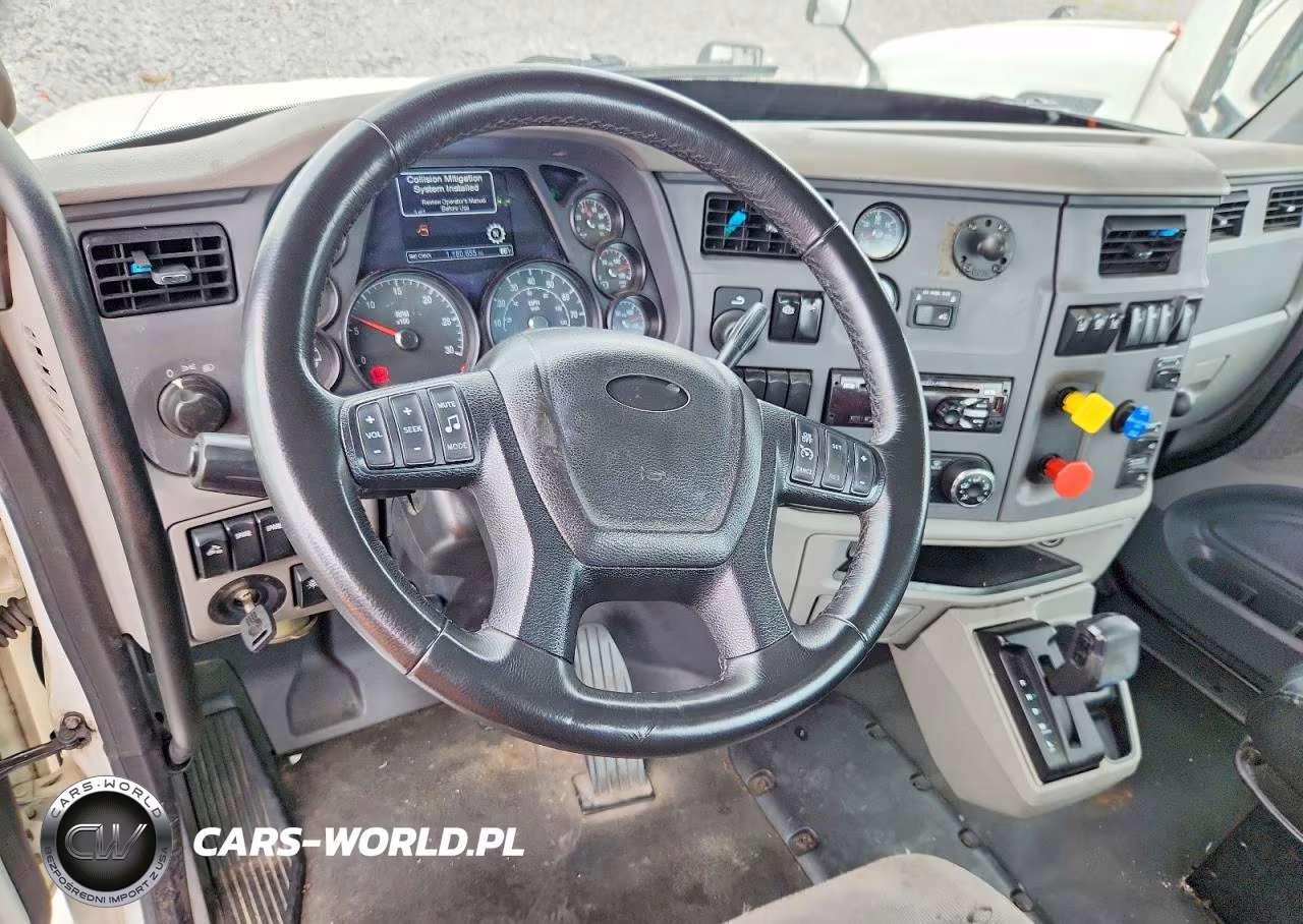 2017 Peterbilt 579 Semi Truck VIN:1XPBA48X3HD428968 - 8