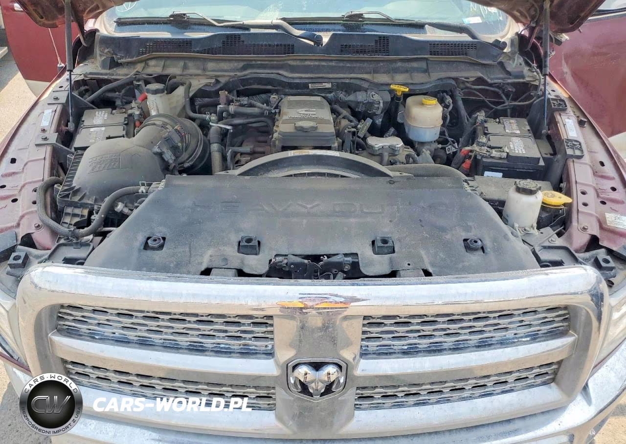 2018 Ram 3500 Laramie VIN:3C63R3JL8JG111963 - 11