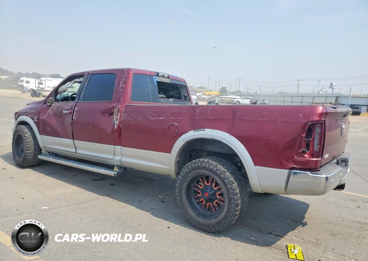 2018 Ram 3500 Laramie VIN:3C63R3JL8JG111963 - 2