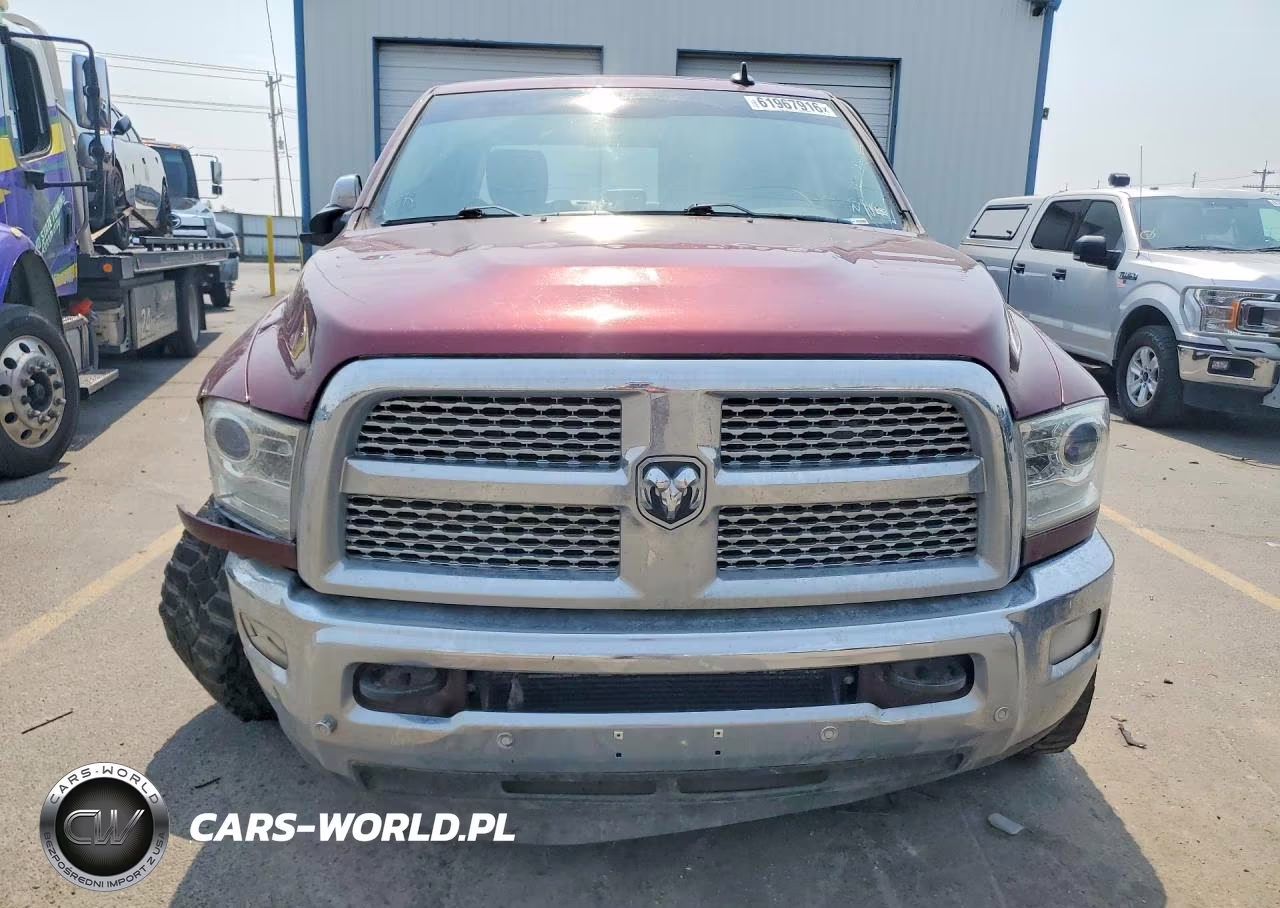 2018 Ram 3500 Laramie VIN:3C63R3JL8JG111963 - 5