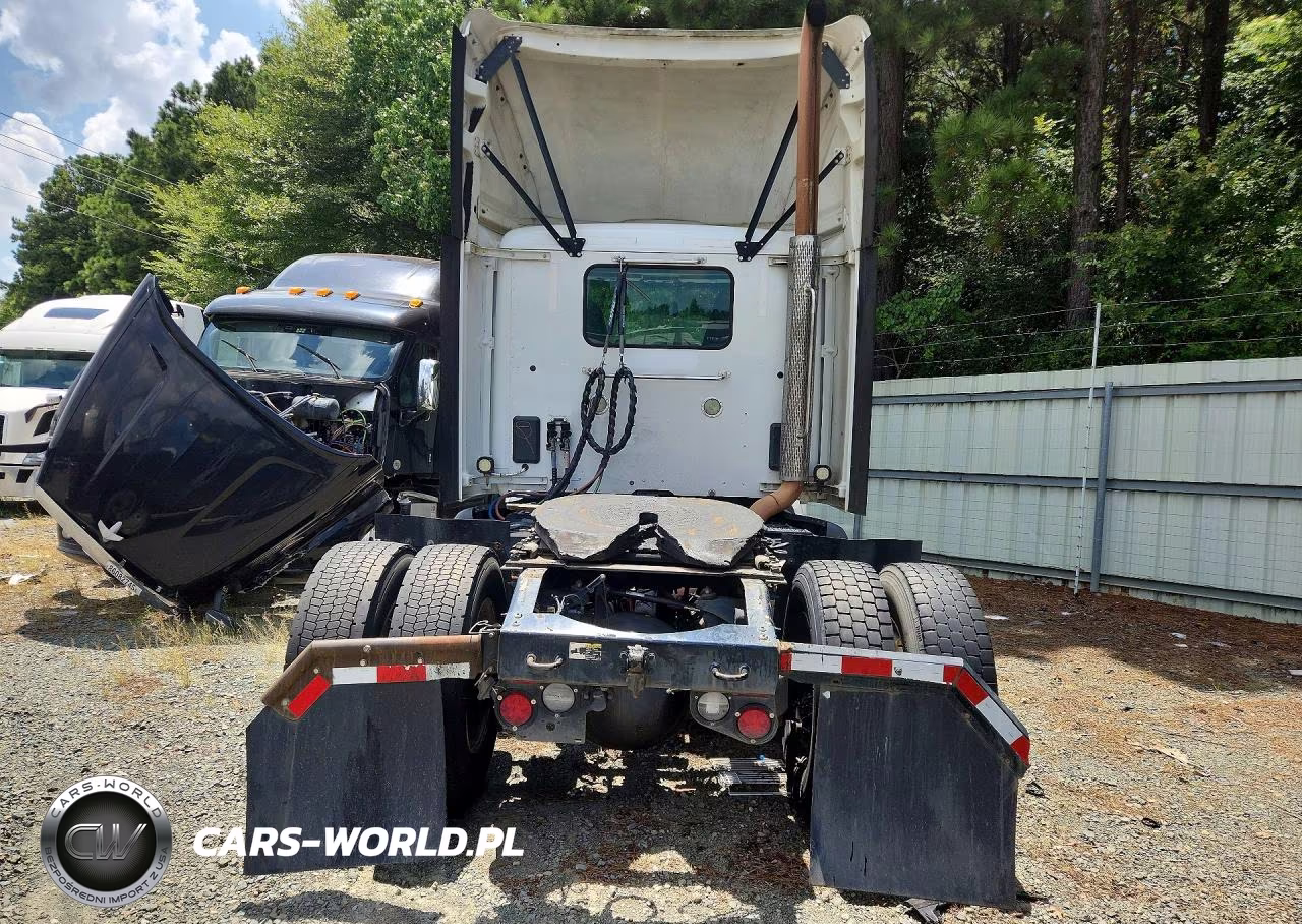 2018 Peterbilt 579 Semi Truck VIN:1XPBA48X7JD477578 - 6