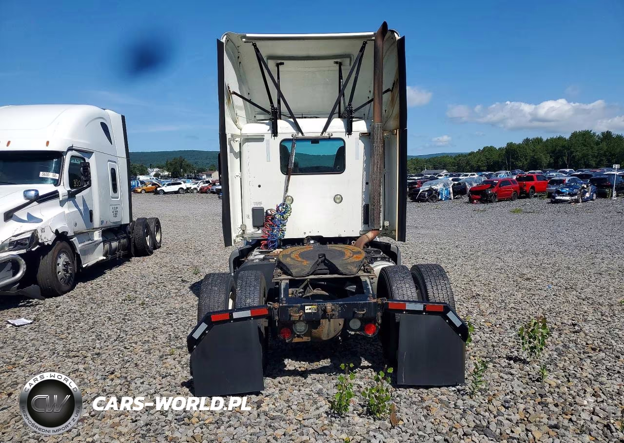 2016 Peterbilt 579 Semi Truck VIN:1XPBA48X1GD339690 - 6