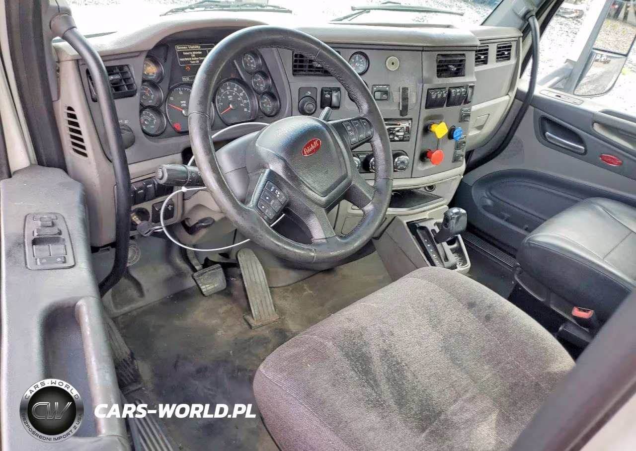 2016 Peterbilt 579 Semi Truck VIN:1XPBA48X1GD339690 - 8