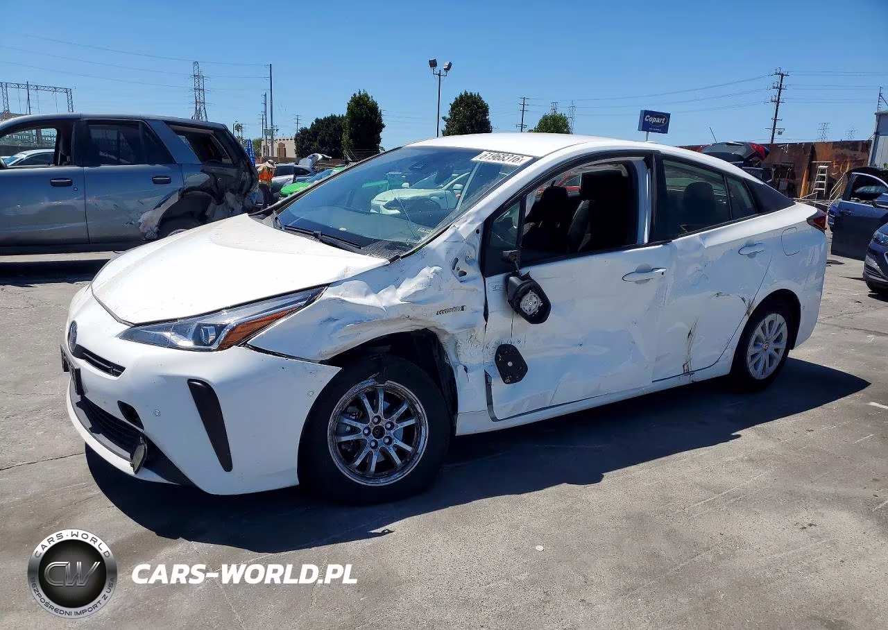 2021 Toyota Prius Le – zdjęcie 1 z 12