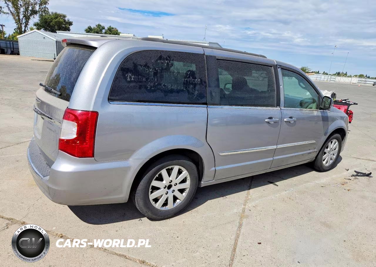 2014 Chrysler Town & Country Touring VIN:2C4RC1BG7ER126058 - 3