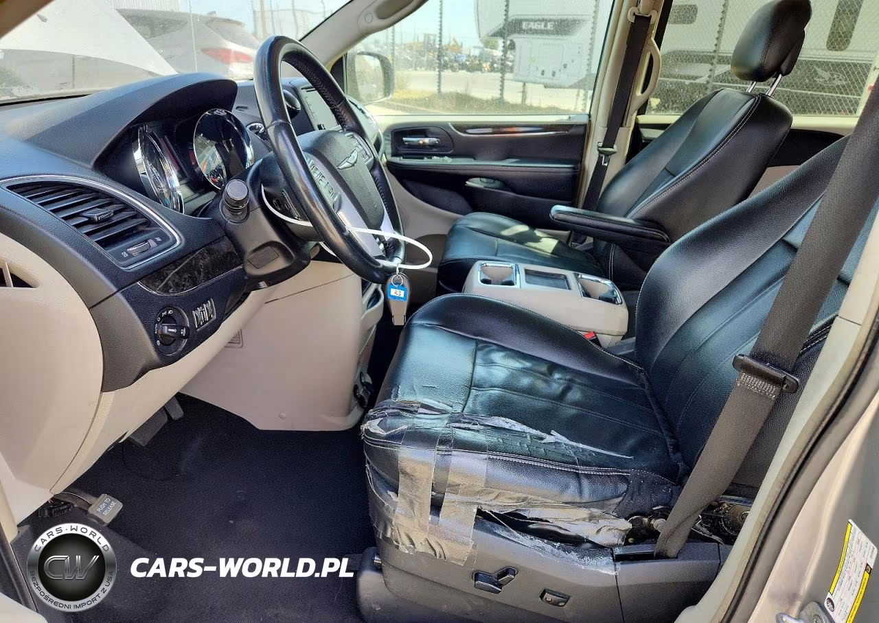 2014 Chrysler Town & Country Touring VIN:2C4RC1BG7ER126058 - 7