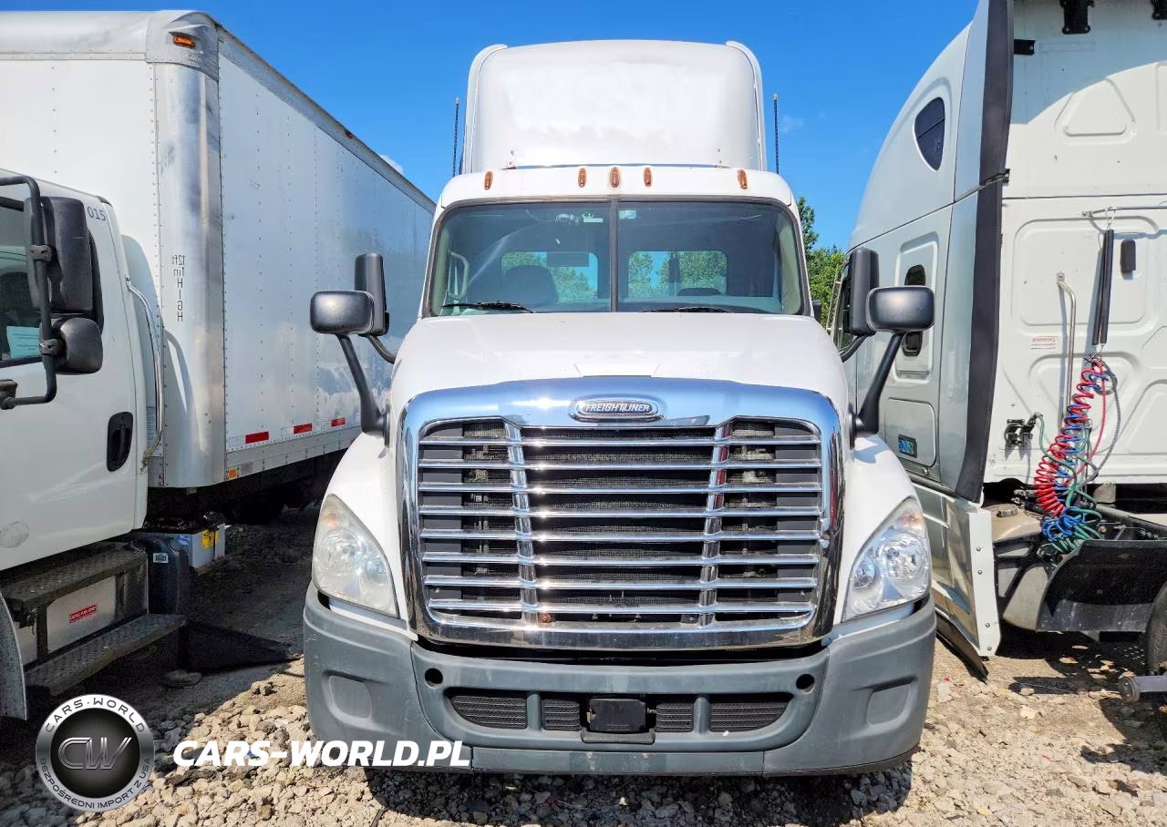 2015 Freightliner Cascadia Semi Truck VIN:1FUJGEDV2FLGJ9768 - 5