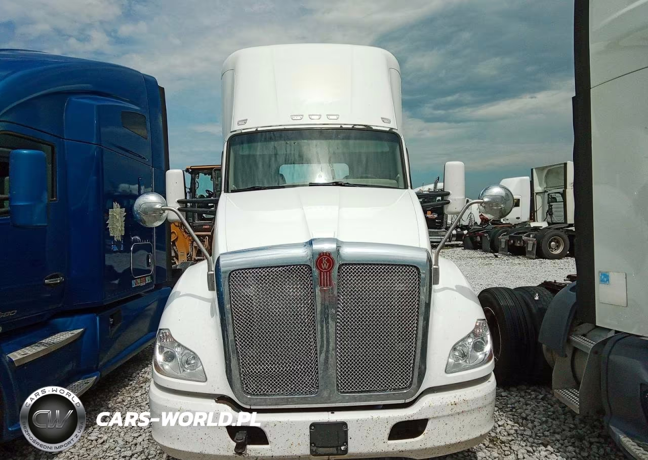 2015 Kenworth T680 Semi Truck VIN:1XKYA48X1FJ403484 - 5