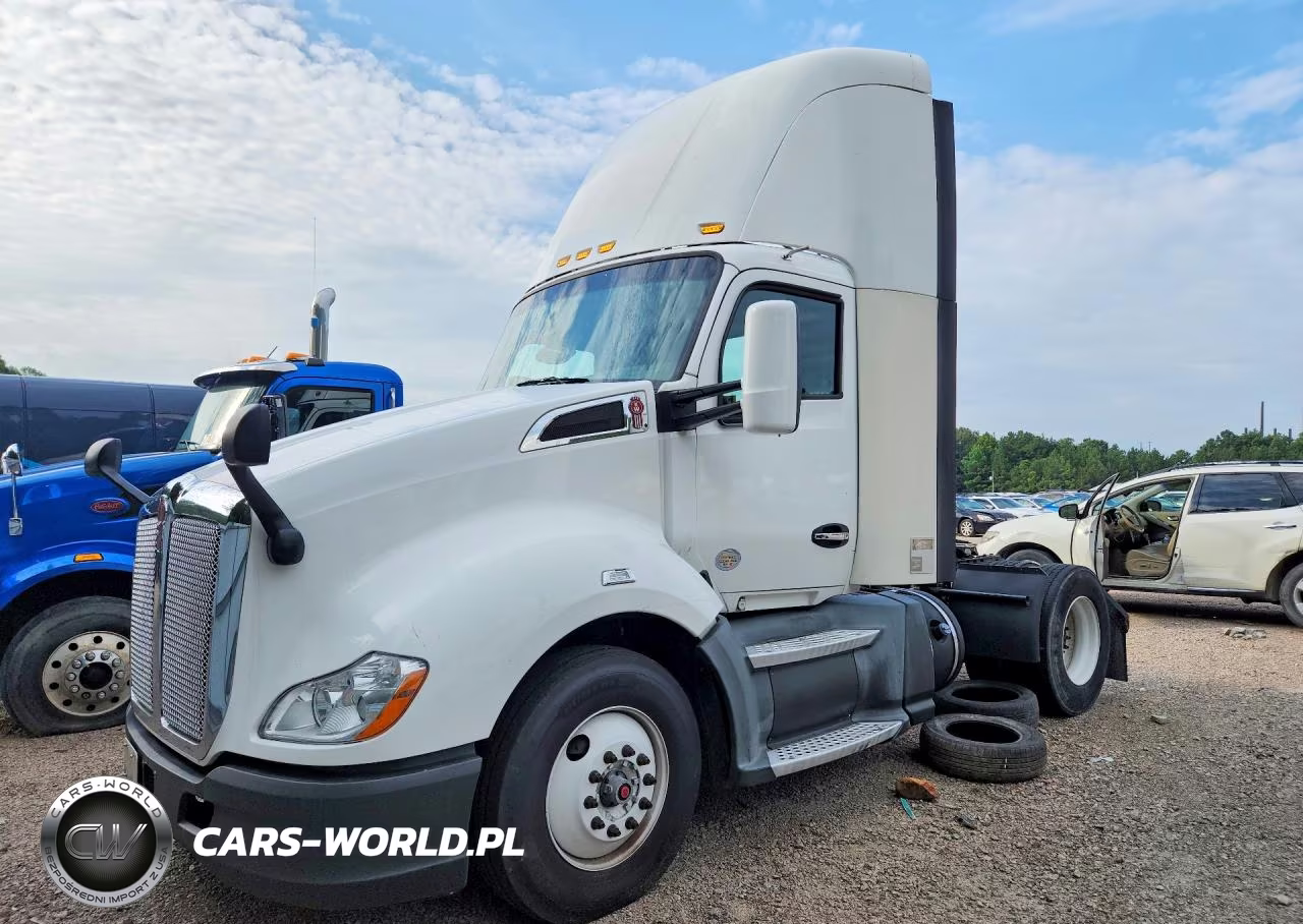 2018 Kenworth T680 Semi Truck