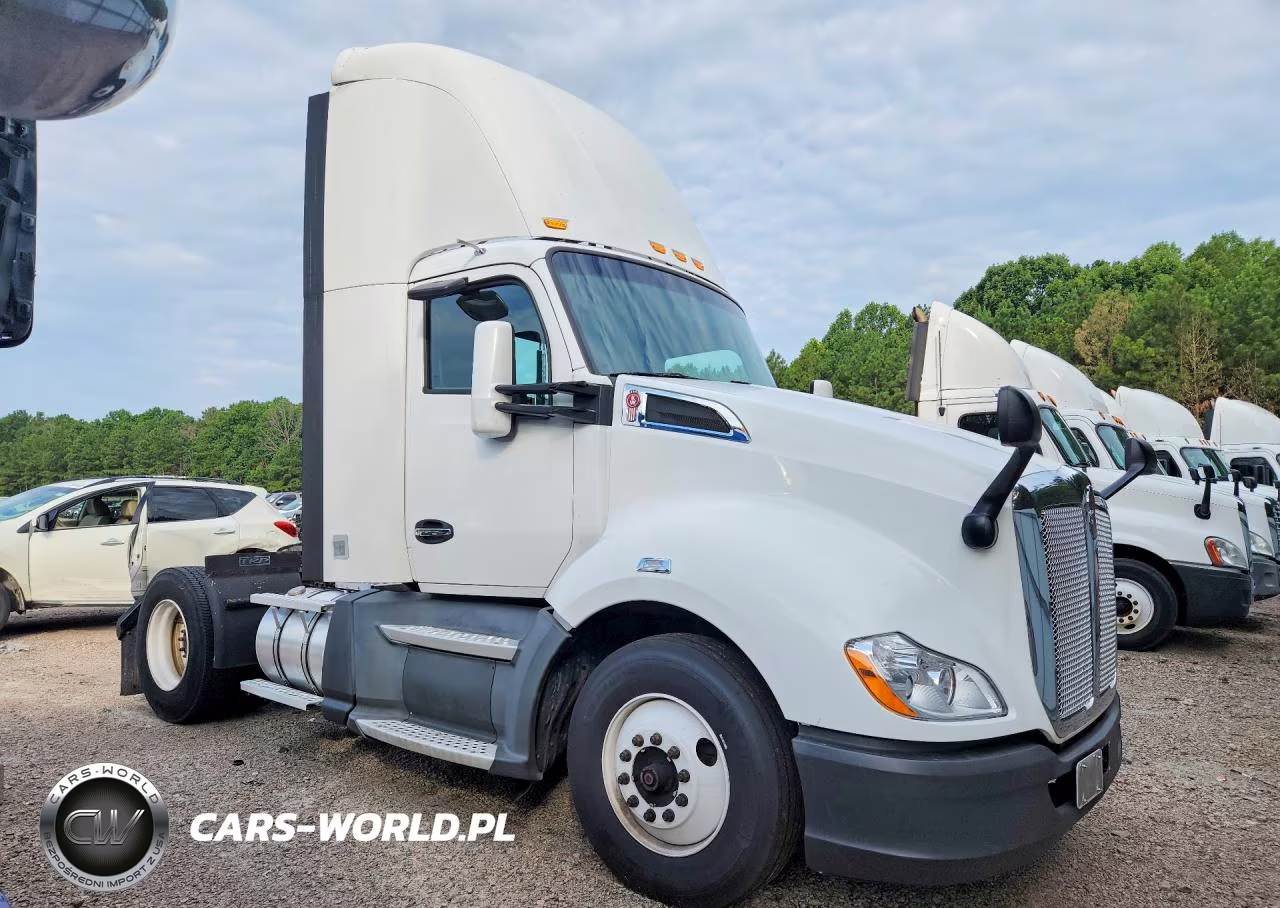2018 Kenworth T680 Semi Truck VIN:1XKYA48X0JJ204290 - 4