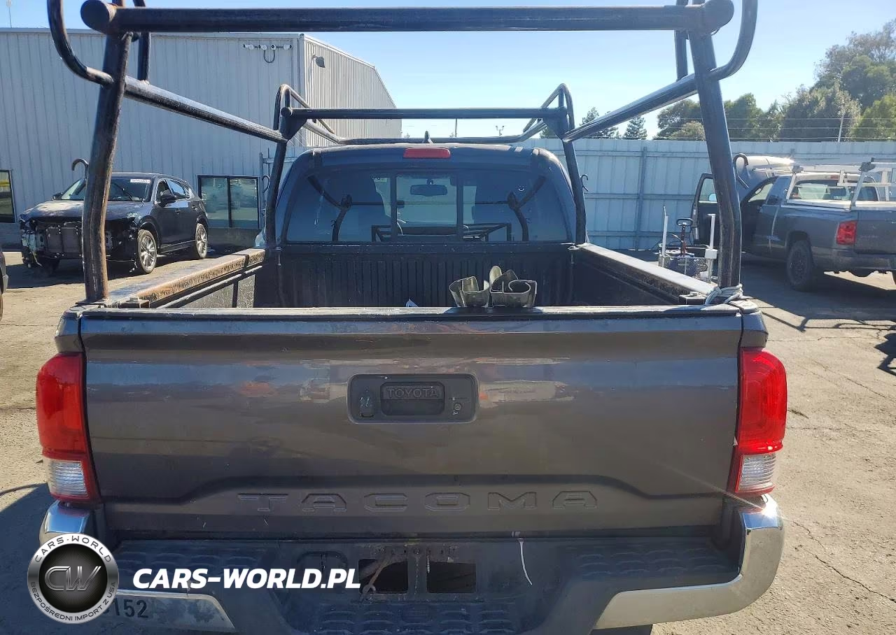 2016 Toyota Tacoma Trd Off-Road VIN:5TFSZ5AN5GX023152 - 10