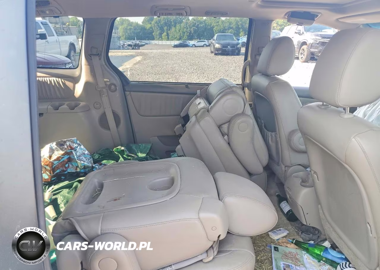 2010 Toyota Sienna Xle VIN:5TDYK4CC4AS332497 - 11