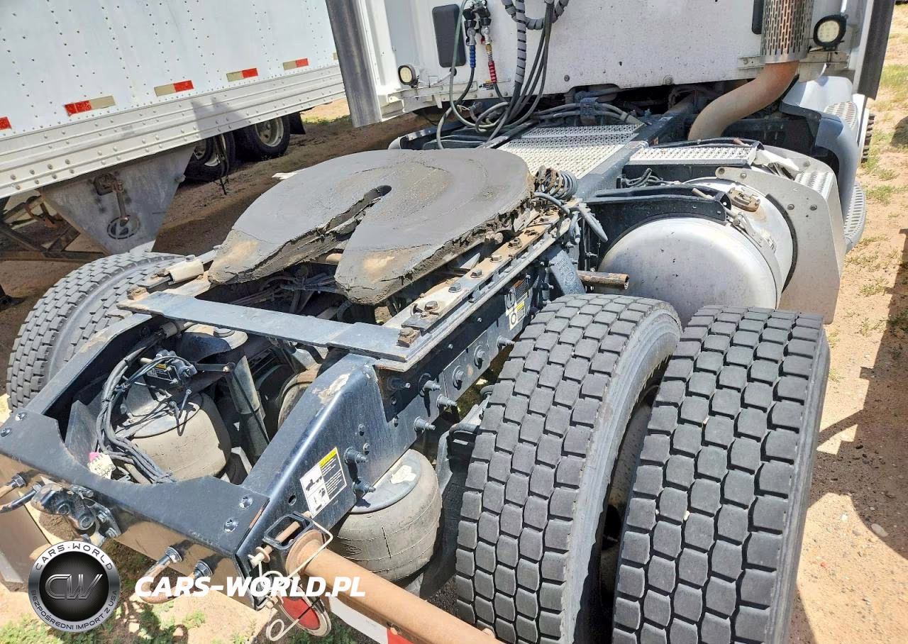 2019 Peterbilt 579 Semi Truck VIN:1XPBA48X3KD478695 - 12