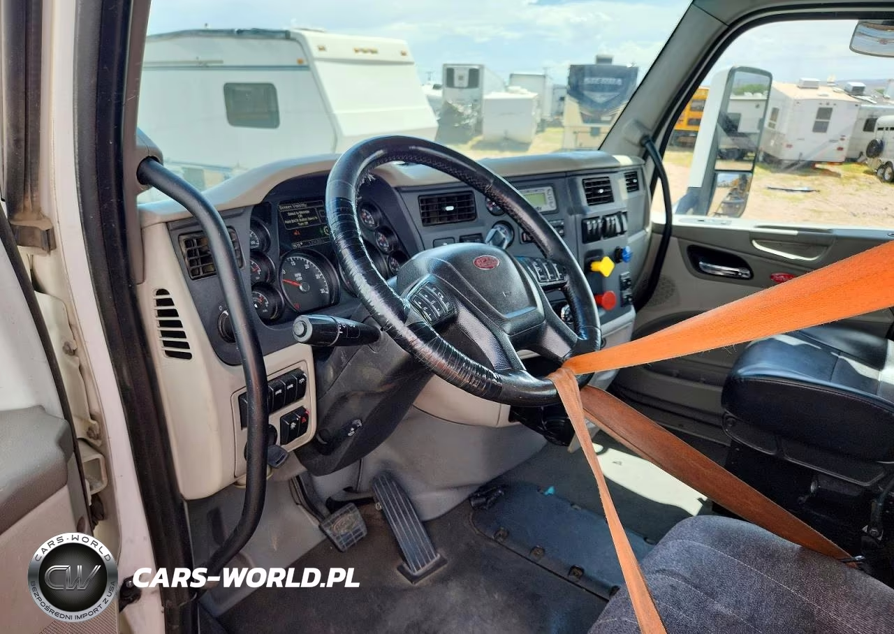 2019 Peterbilt 579 Semi Truck VIN:1XPBA48X3KD478695 - 8