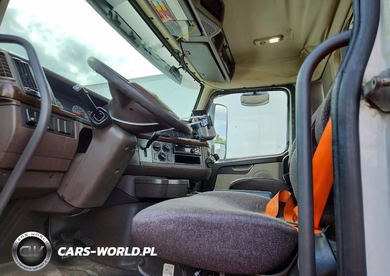 2016 Volvo Vn Vnl VIN:4V4N39TG5GN965643 - 7