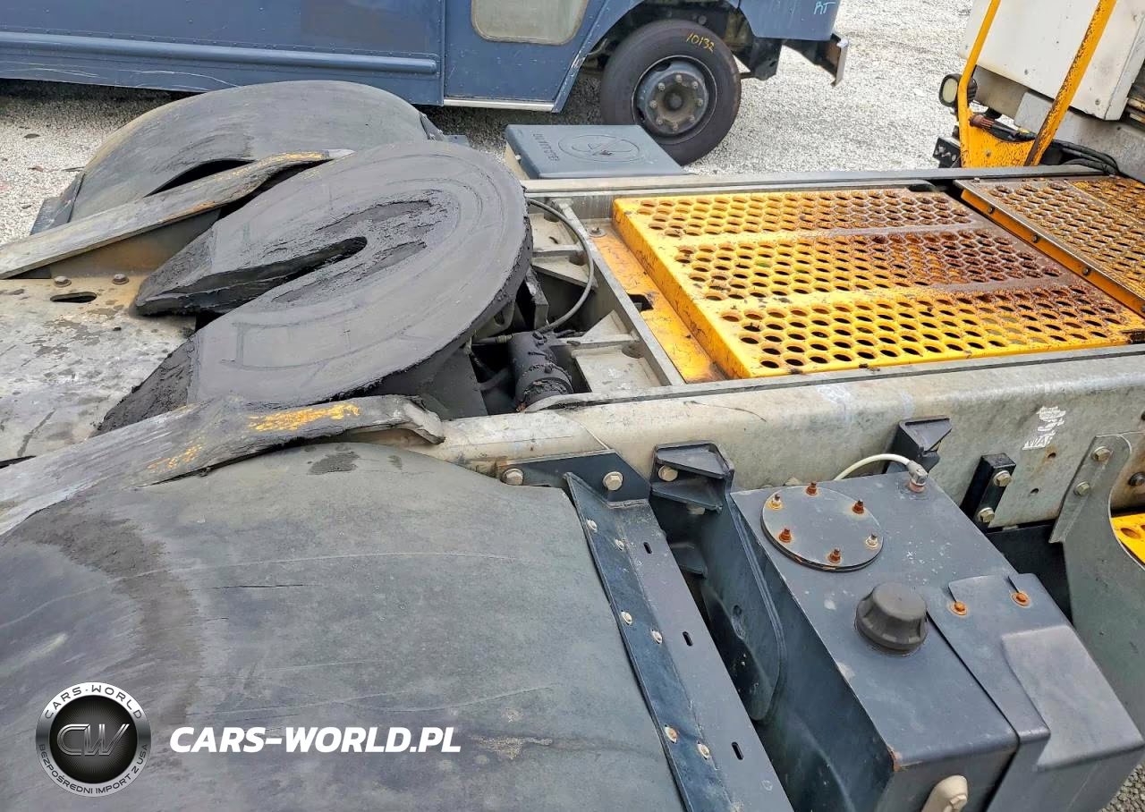 2017 Kalmar T2 4X2 Yard Truck VIN:343834 - 10