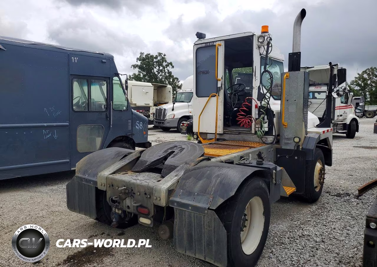 2017 Kalmar T2 4X2 Yard Truck VIN:343834 - 3