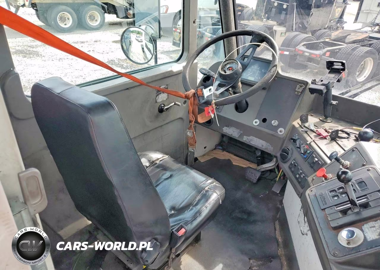 2017 Kalmar T2 4X2 Yard Truck VIN:343834 - 7
