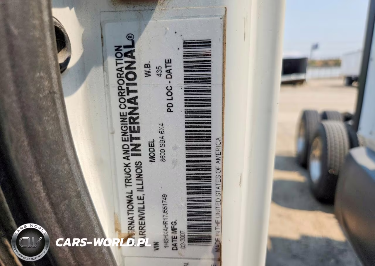 2007 International 8600 Semi Truck VIN:1HSHXAHR17J551749 - 11