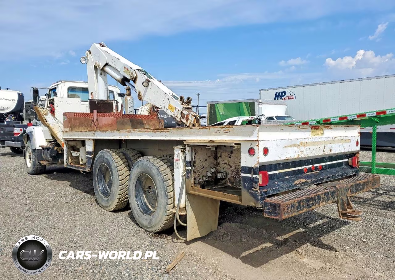 1990 Ford Lnt9000 Crane Truck VIN:1FDZW90W4LVA44858 - 3