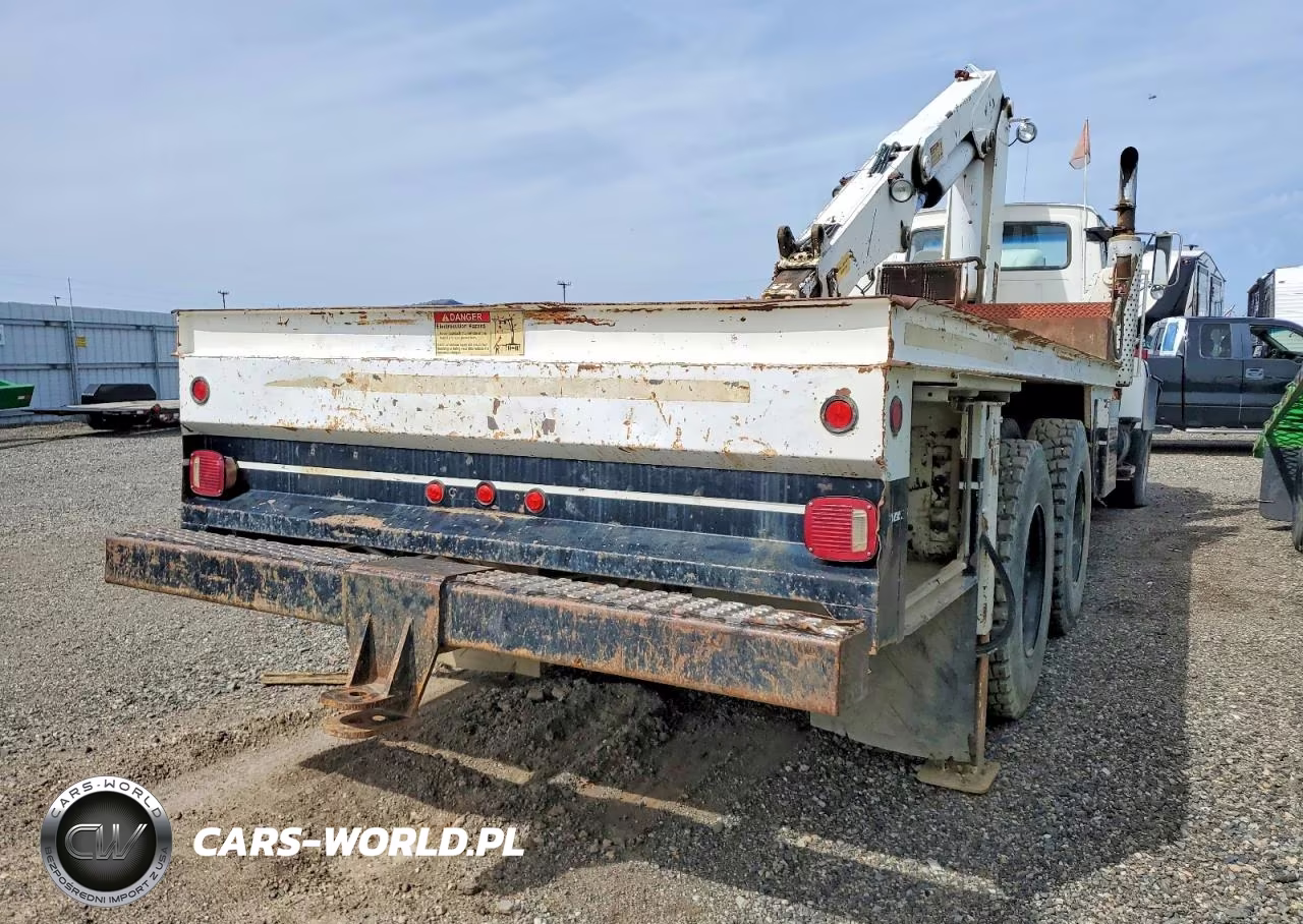 1990 Ford Lnt9000 Crane Truck VIN:1FDZW90W4LVA44858 - 4