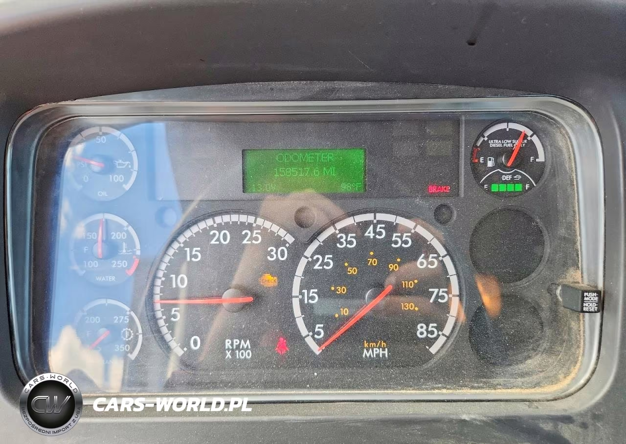 2018 Freightliner M2 106 Medium Duty VIN:1FVACWFD9JHJM2363 - 9