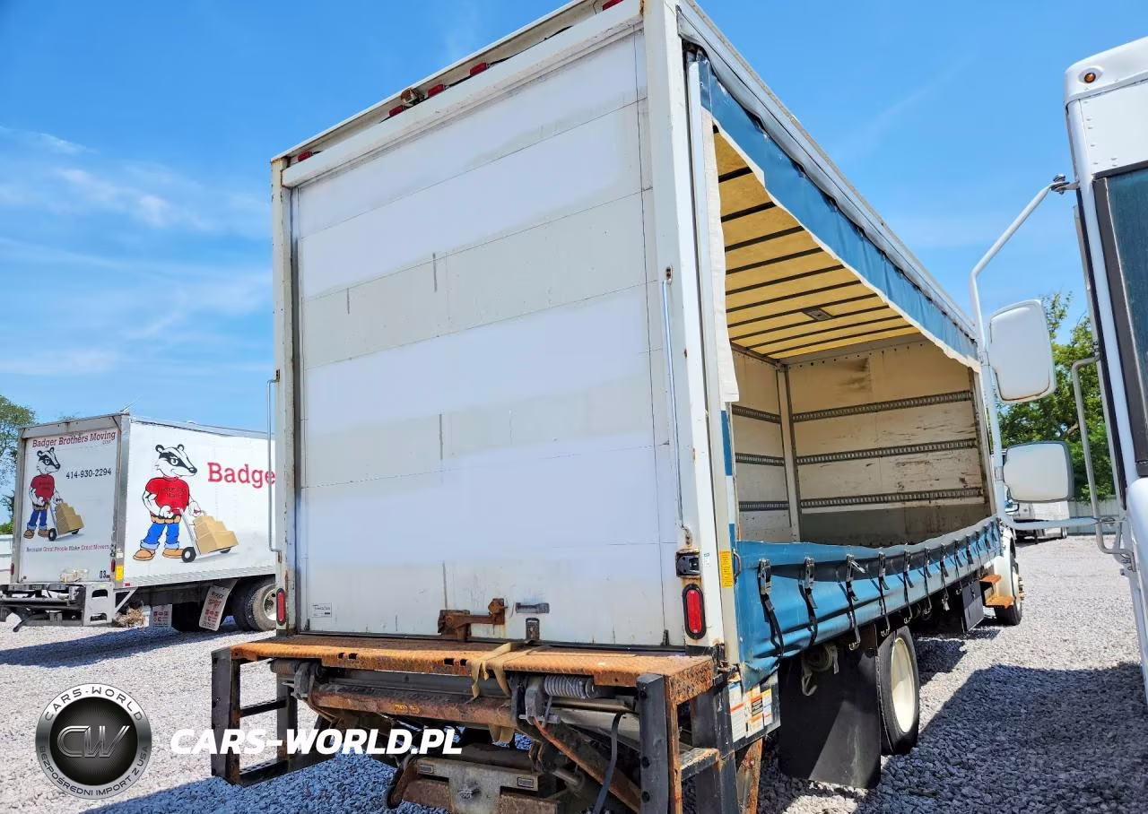 2019 Freightliner Business Class M2 Box Truck VIN:1FVACXFCXKHKG4773 - 3