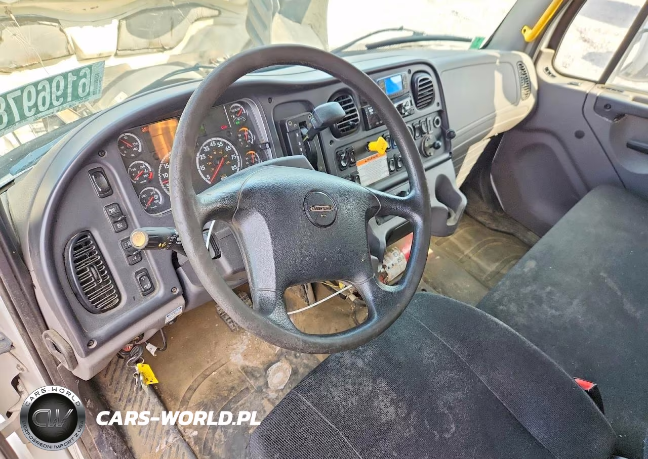 2019 Freightliner Business Class M2 Box Truck VIN:1FVACXFCXKHKG4773 - 8