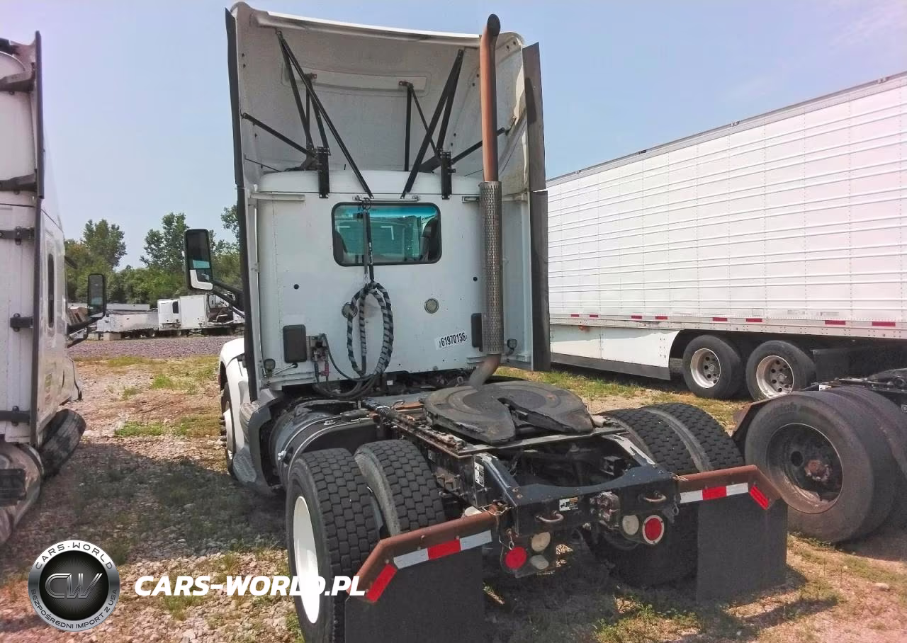 2016 Peterbilt 579 Semi Truck VIN:1XPBA48X3GD361710 - 6