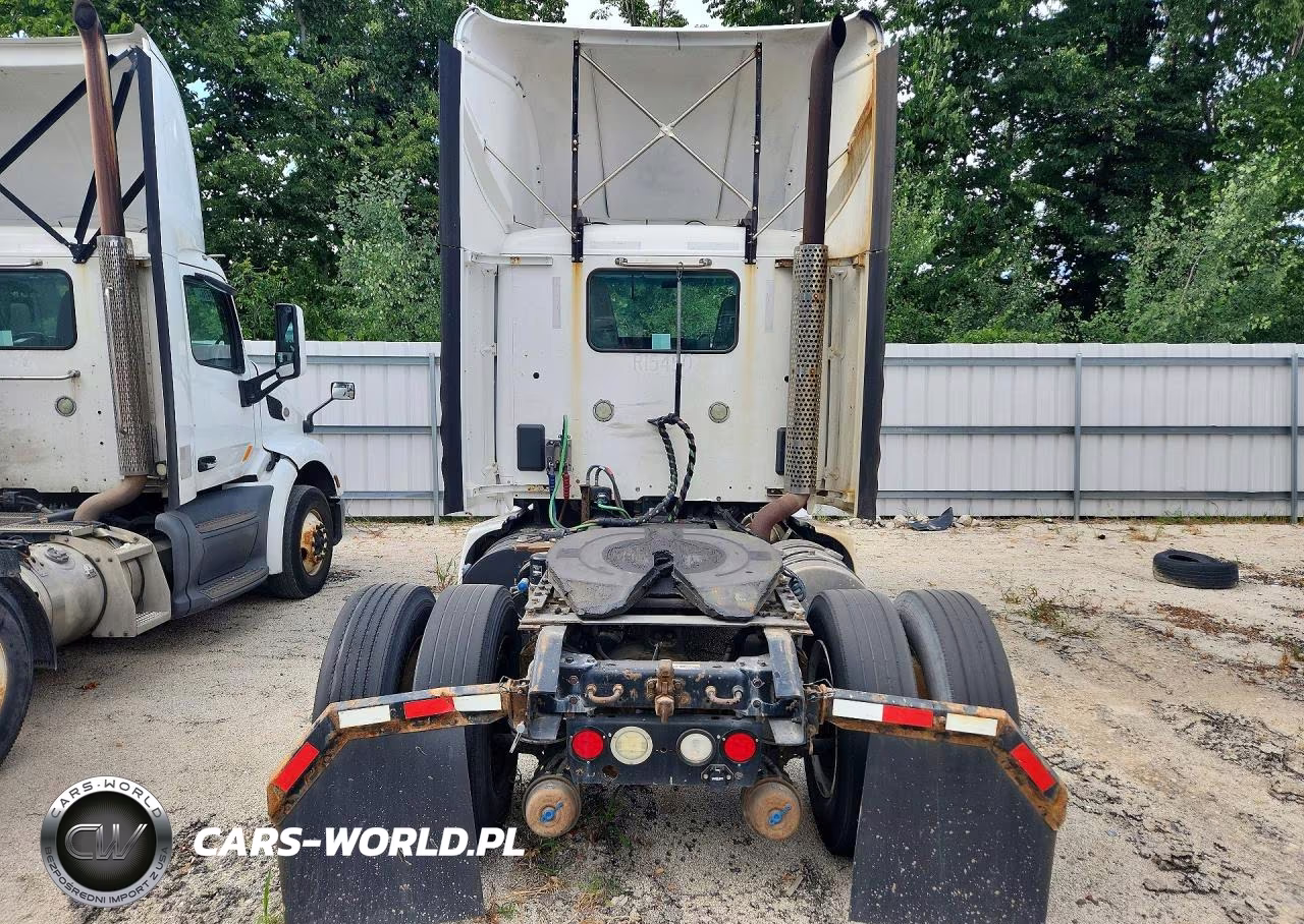 2015 Kenworth Construction T680 VIN:1XKYA48X7FJ403411 - 6