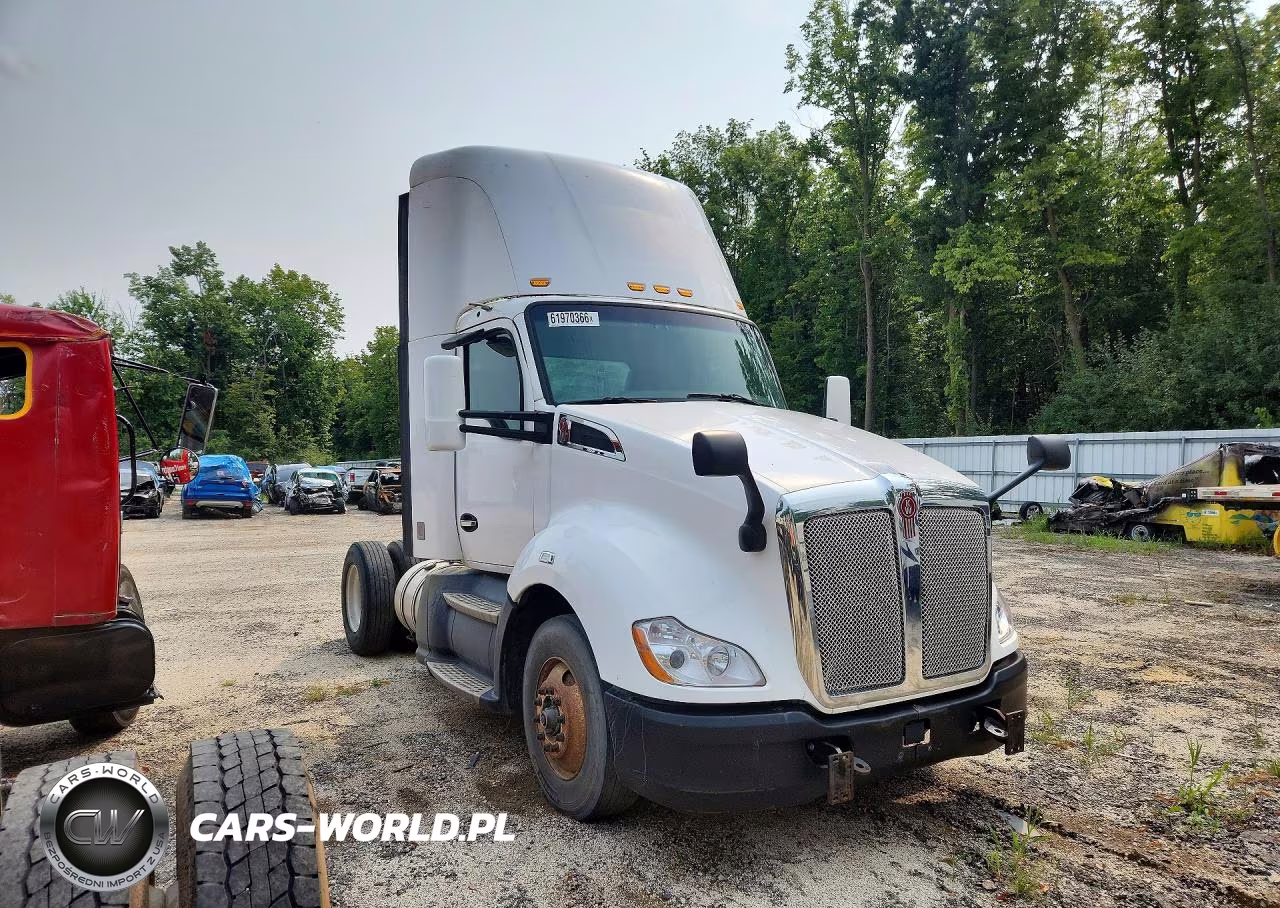 2016 Kenworth Construction T680 VIN:1XKYA48X6GJ496441 - 4