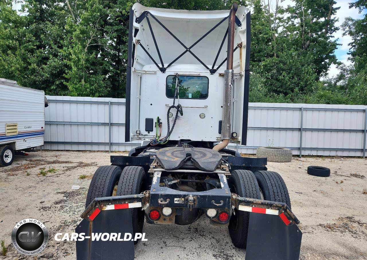 2018 Peterbilt 579 VIN:1XPBA48X3JD477979 - 6