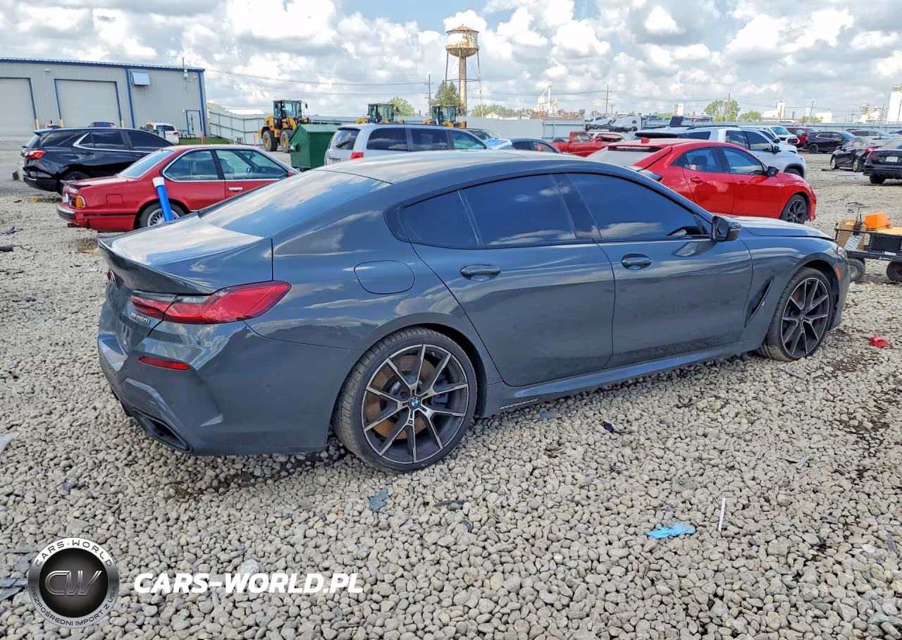 2022 BMW M850Xi VIN:WBAGV8C09NCH81908 - 3