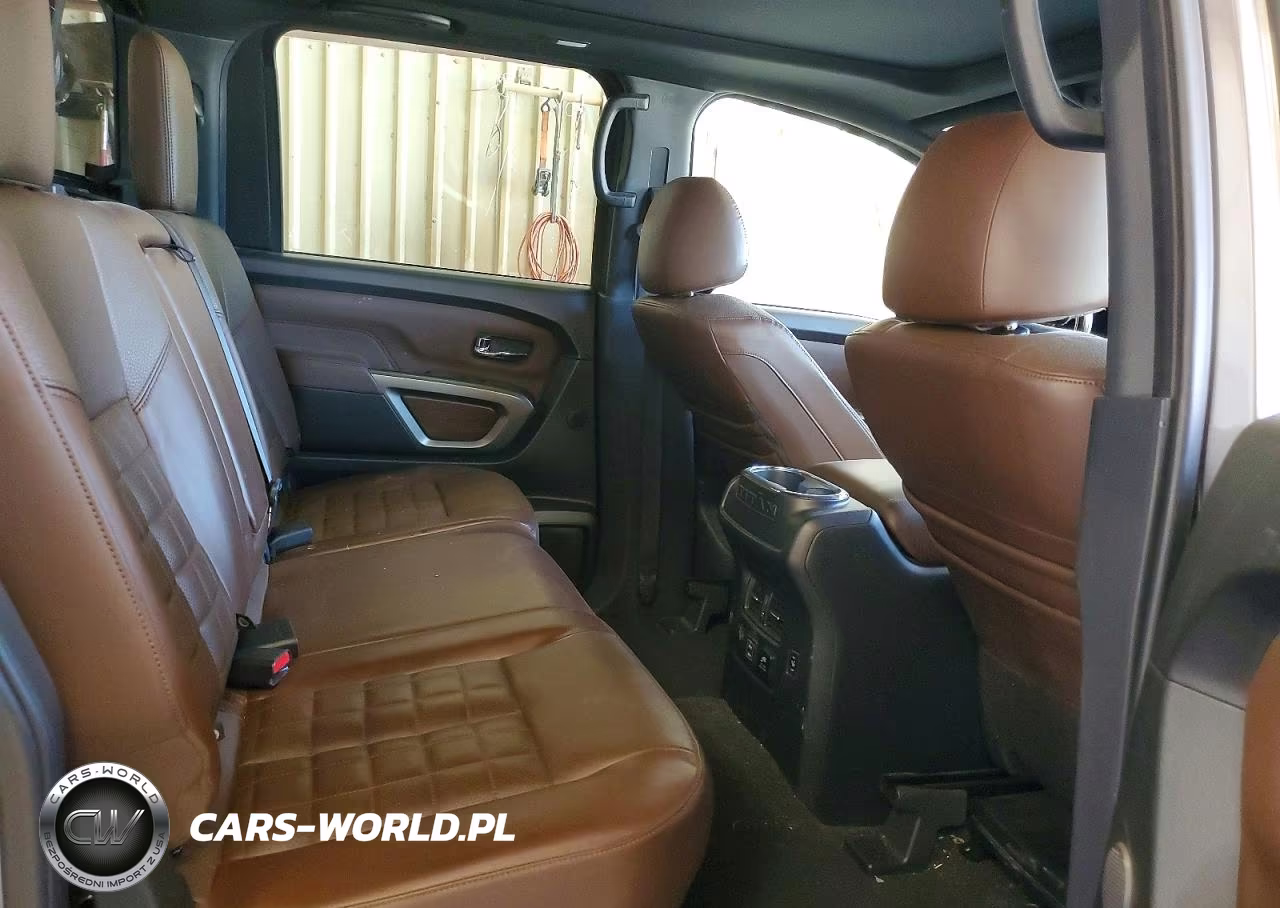 2021 Nissan Titan Platinum Reserve VIN:1N6AA1ED0MN511104 - 10