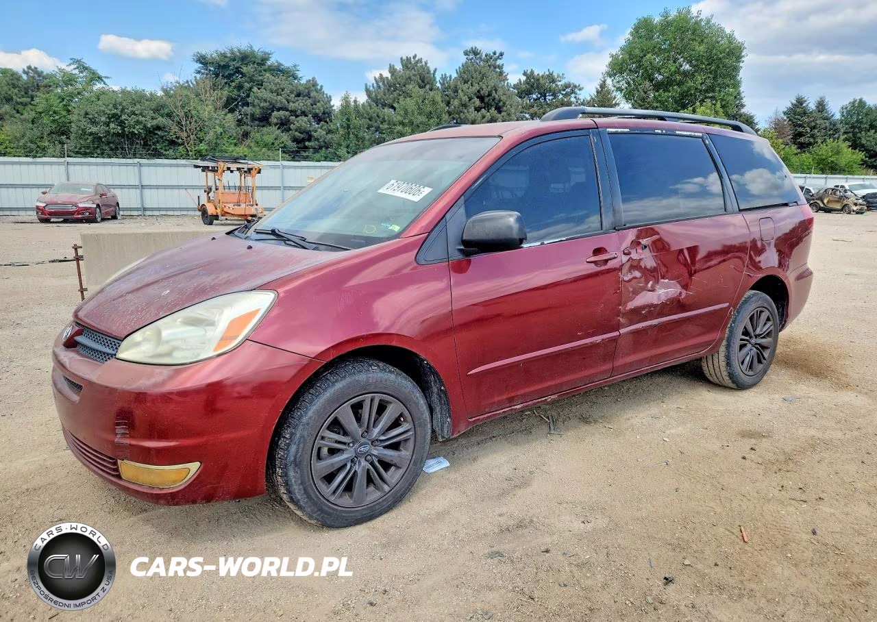 2004 Toyota Sienna Le – zdjęcie 1 z 13