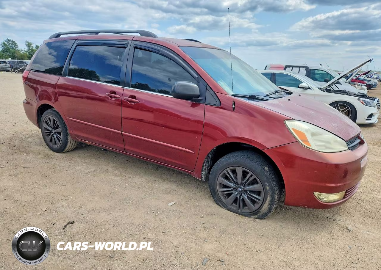 2004 Toyota Sienna Le VIN:5TDBA23C24S027646 - 4