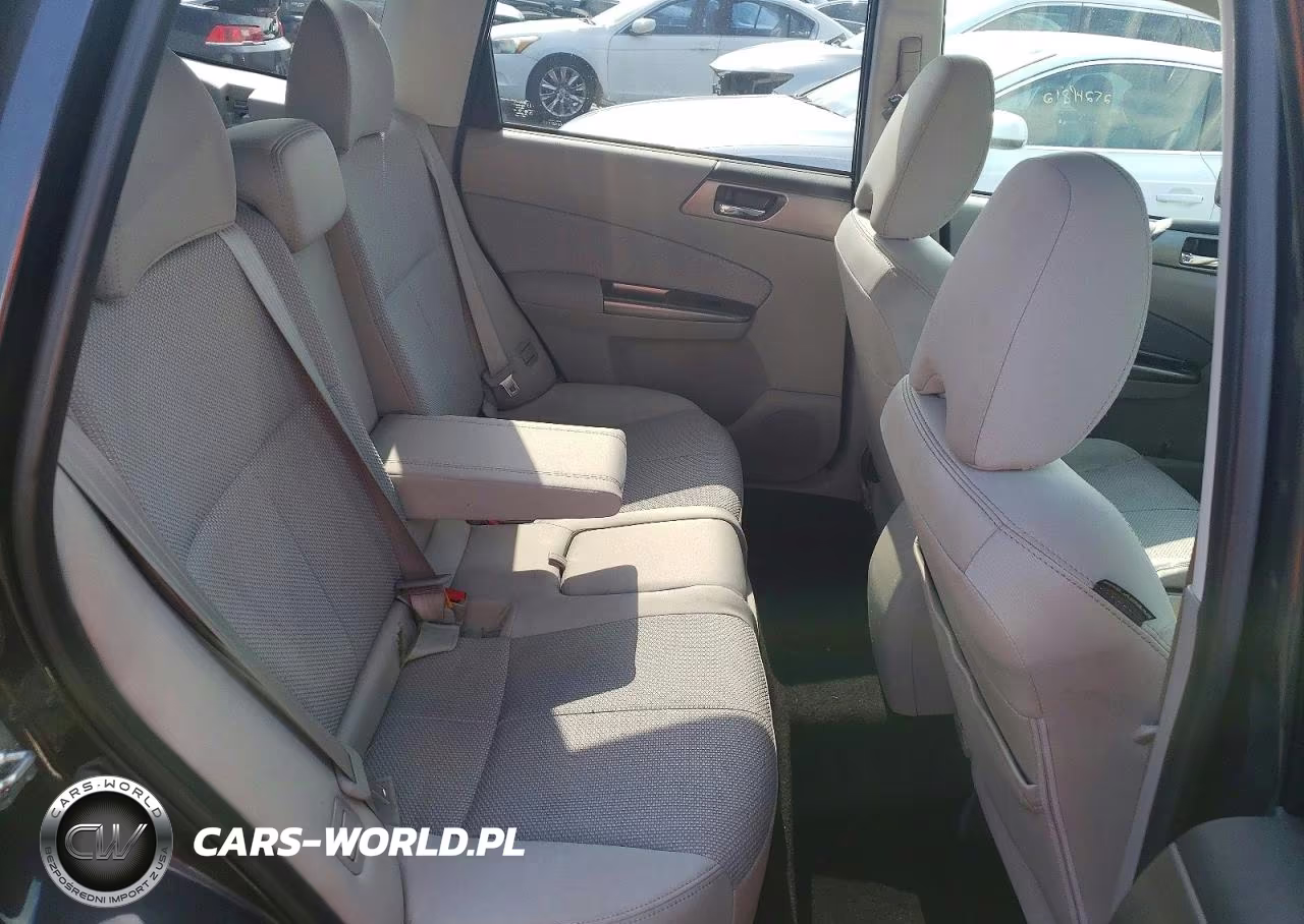 2011 Subaru Forester 2.5X Premium VIN:JF2SHADC9BH779805 - 11