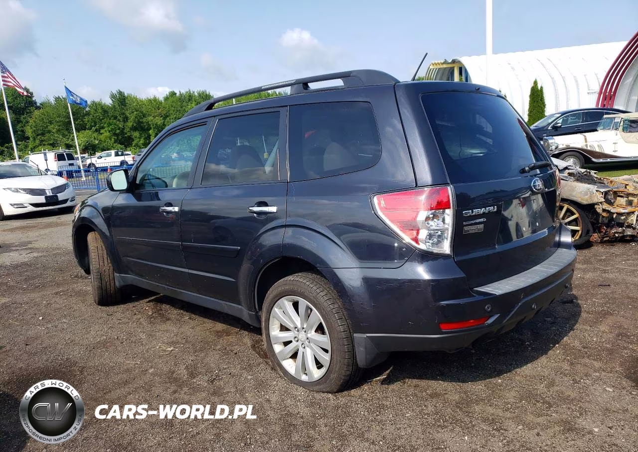 2011 Subaru Forester 2.5X Premium VIN:JF2SHADC9BH779805 - 2