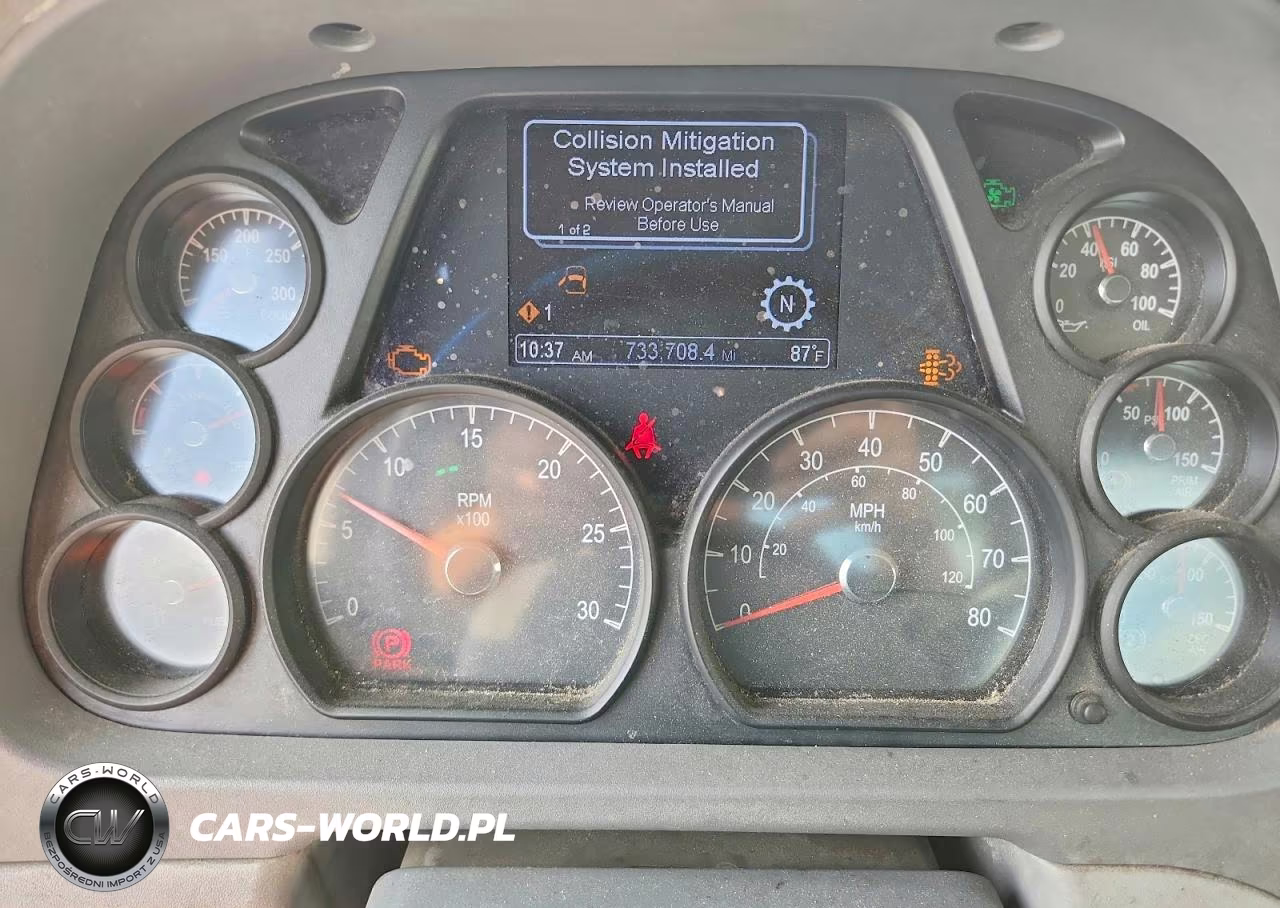 2016 Peterbilt 579 Semi Truck VIN:1XPBA48X8GD339637 - 9