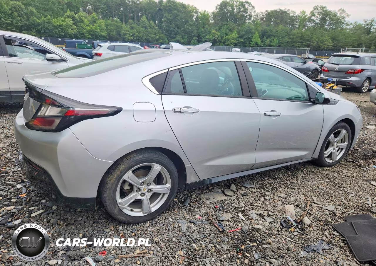 2017 Chevrolet Volt Lt VIN:1G1RC6S5XHU103112 - 3