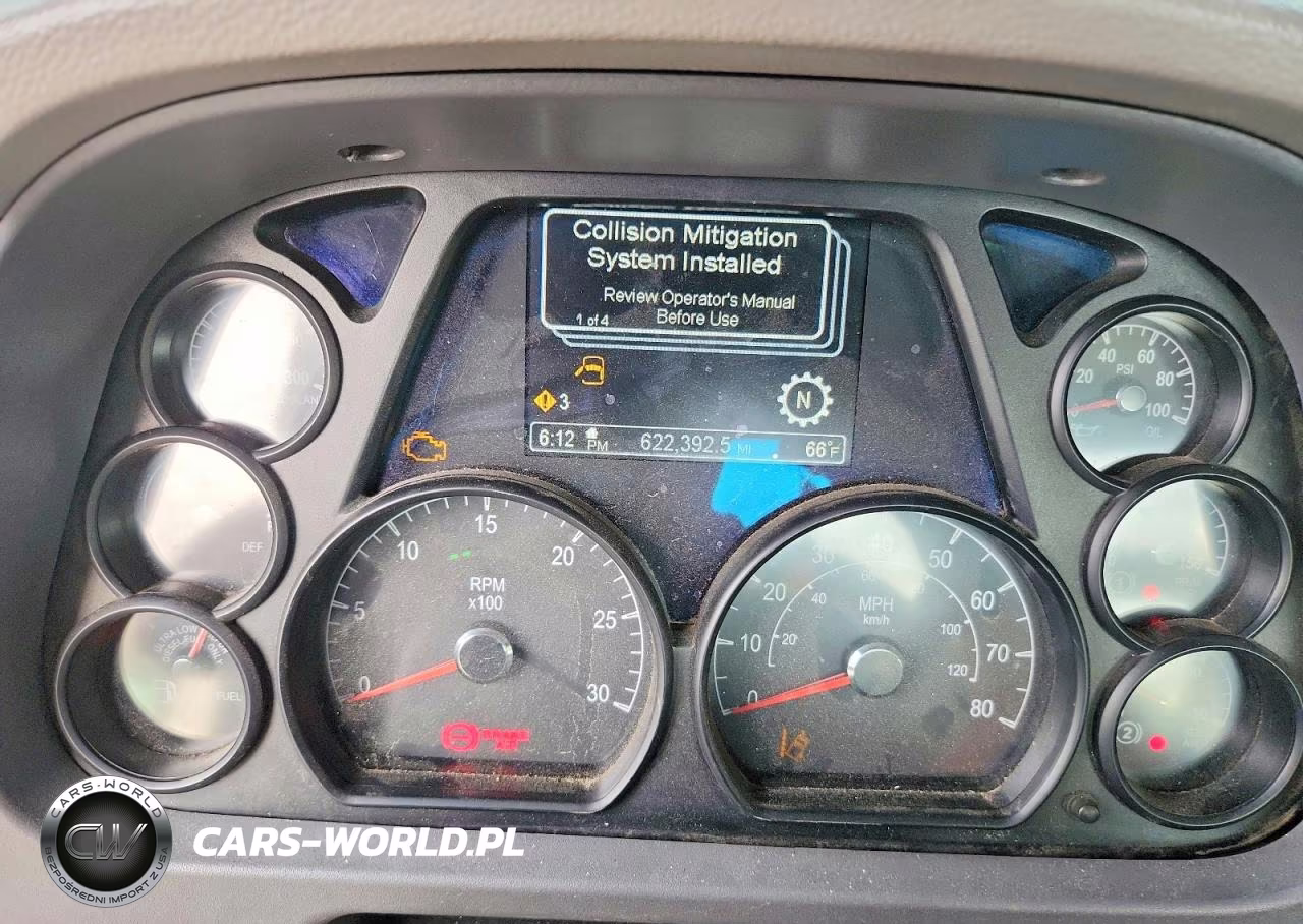 2017 Peterbilt 579 Semi Truck VIN:1XPBA48X6HD428799 - 9