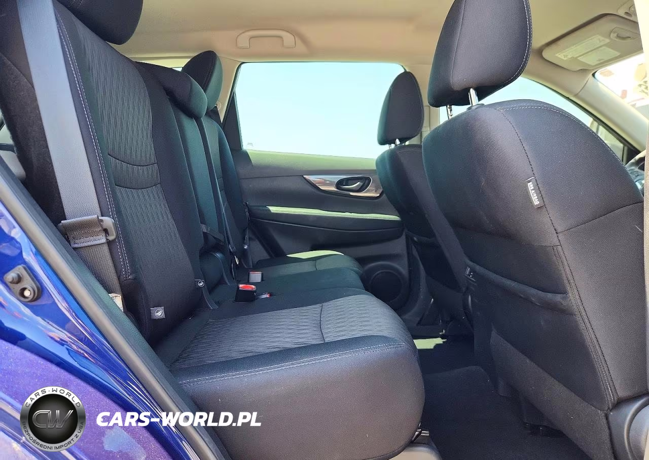 2019 Nissan Rogue S VIN:5N1AT2MT3KC818654 - 11
