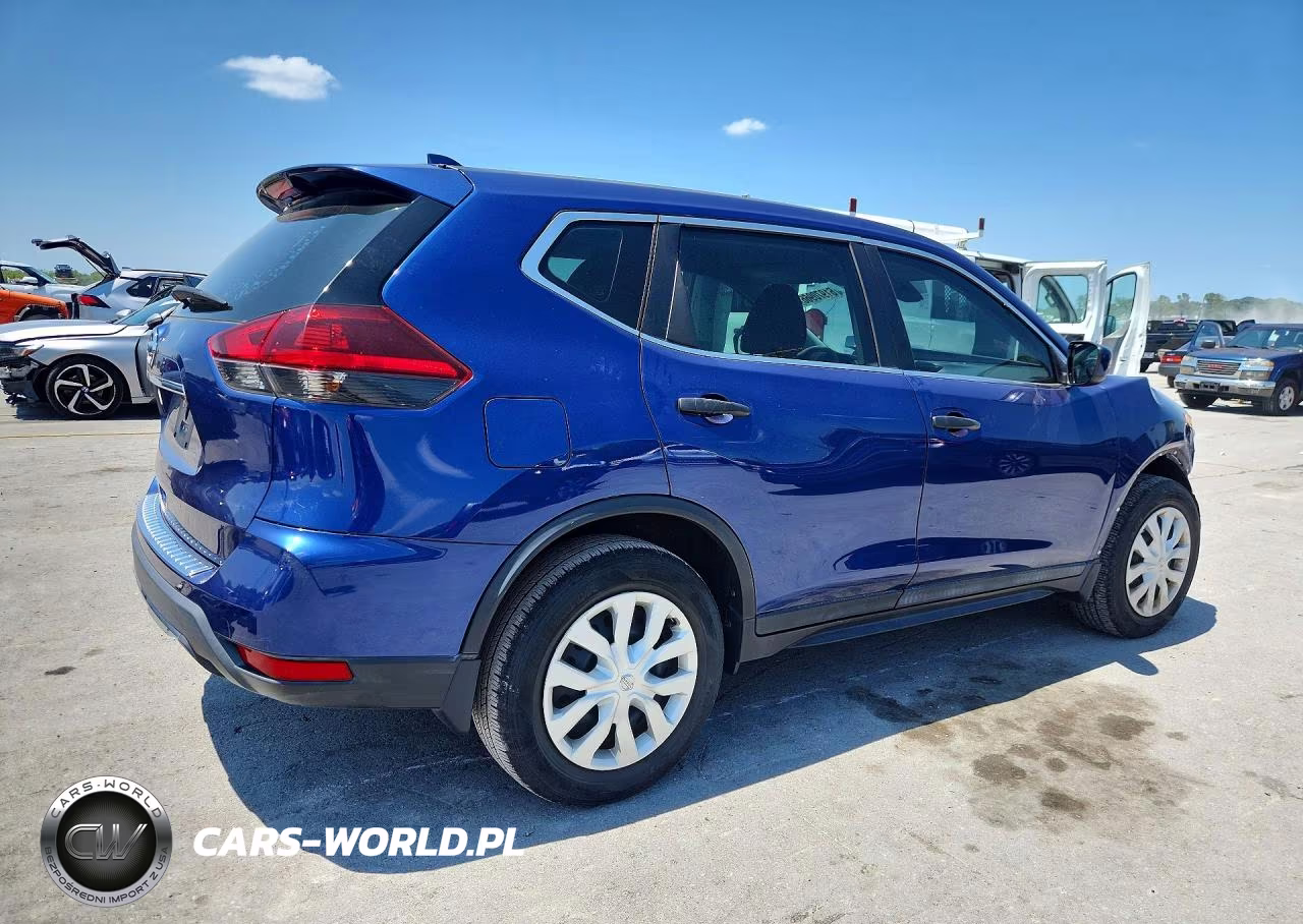 2019 Nissan Rogue S VIN:5N1AT2MT3KC818654 - 3